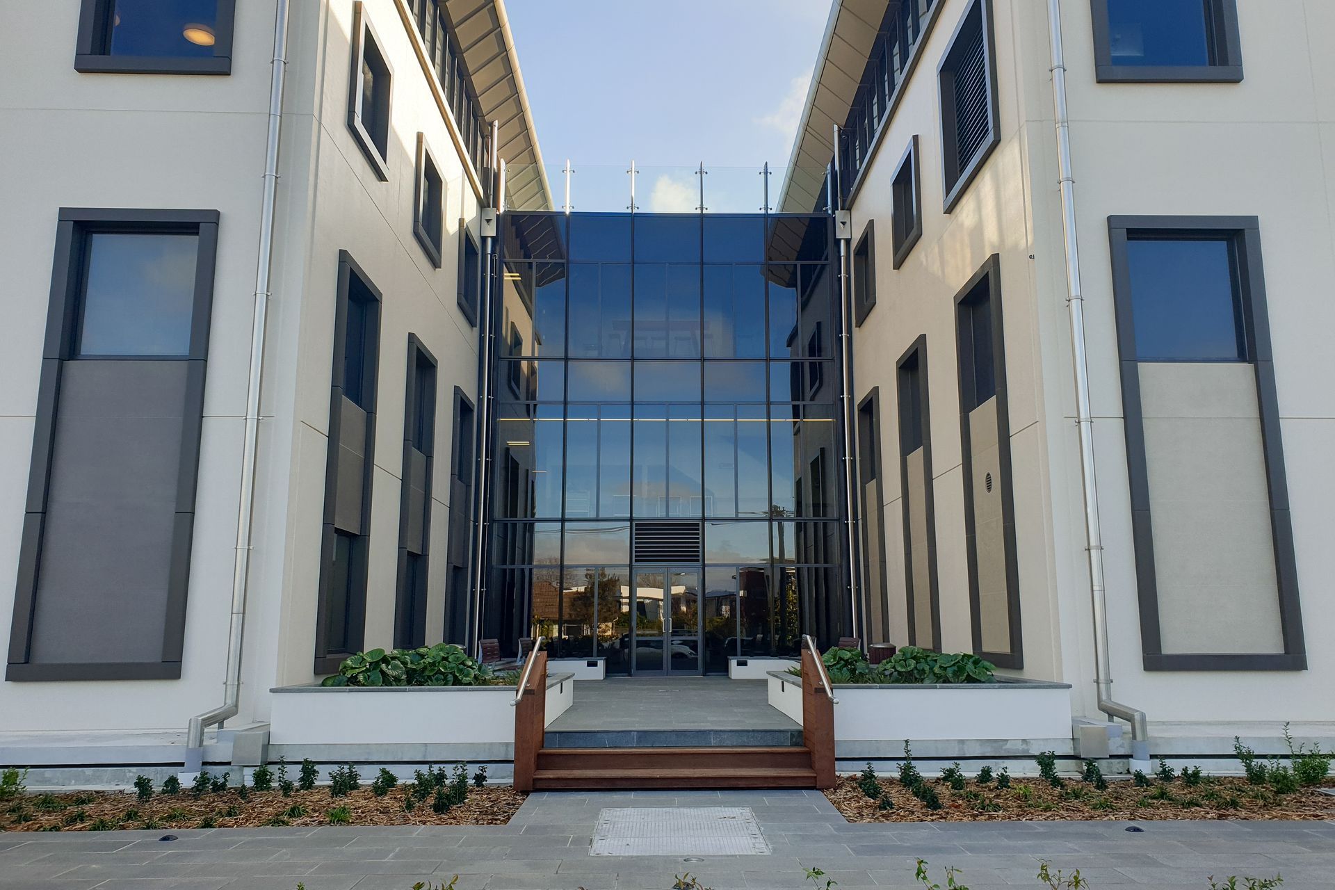 Completed Buildings, St George's Hospital