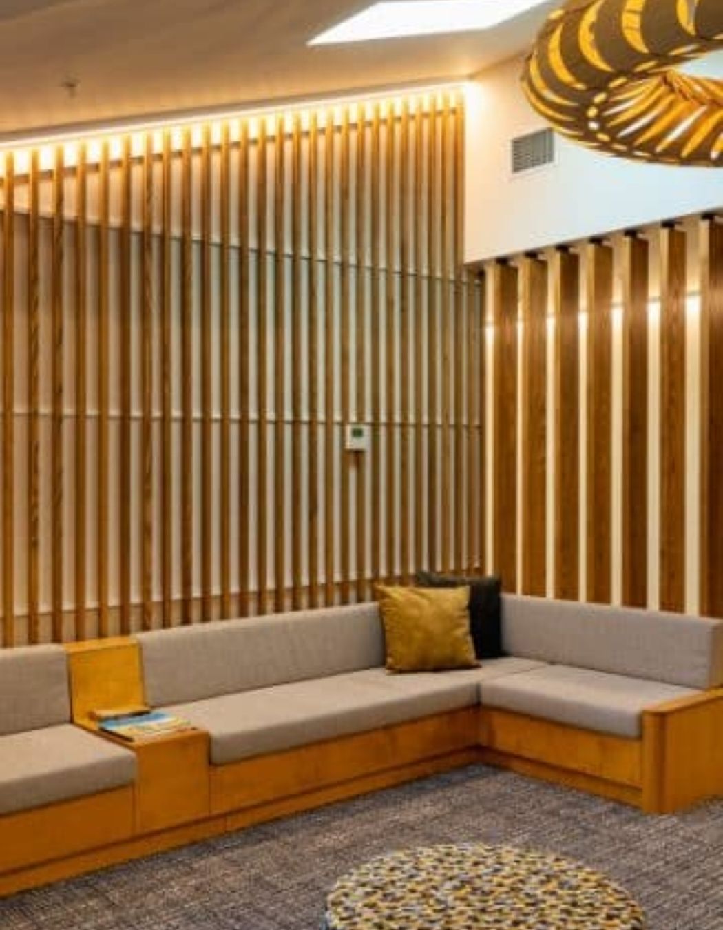 25Hospice-360x600-1.jpg