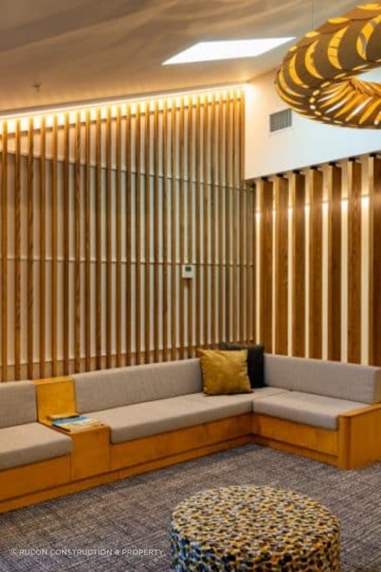 25Hospice-360x600-1.jpg