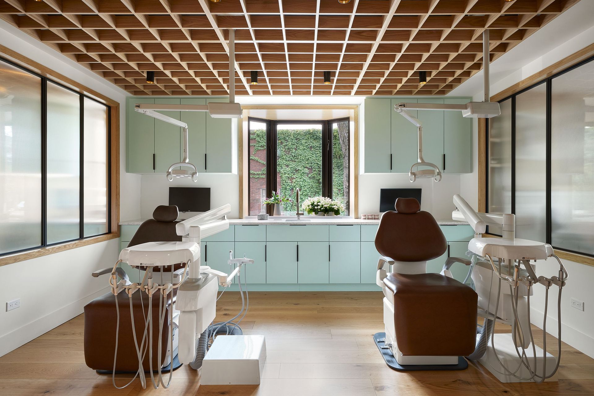 CliniqueOrthodontiqueMonkland-072-Credit-Maxime-Brouillet.jpg
