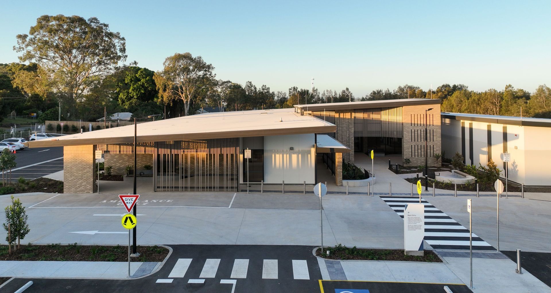 Satellite Hospitals by Fulton Trotter & Architectus banner