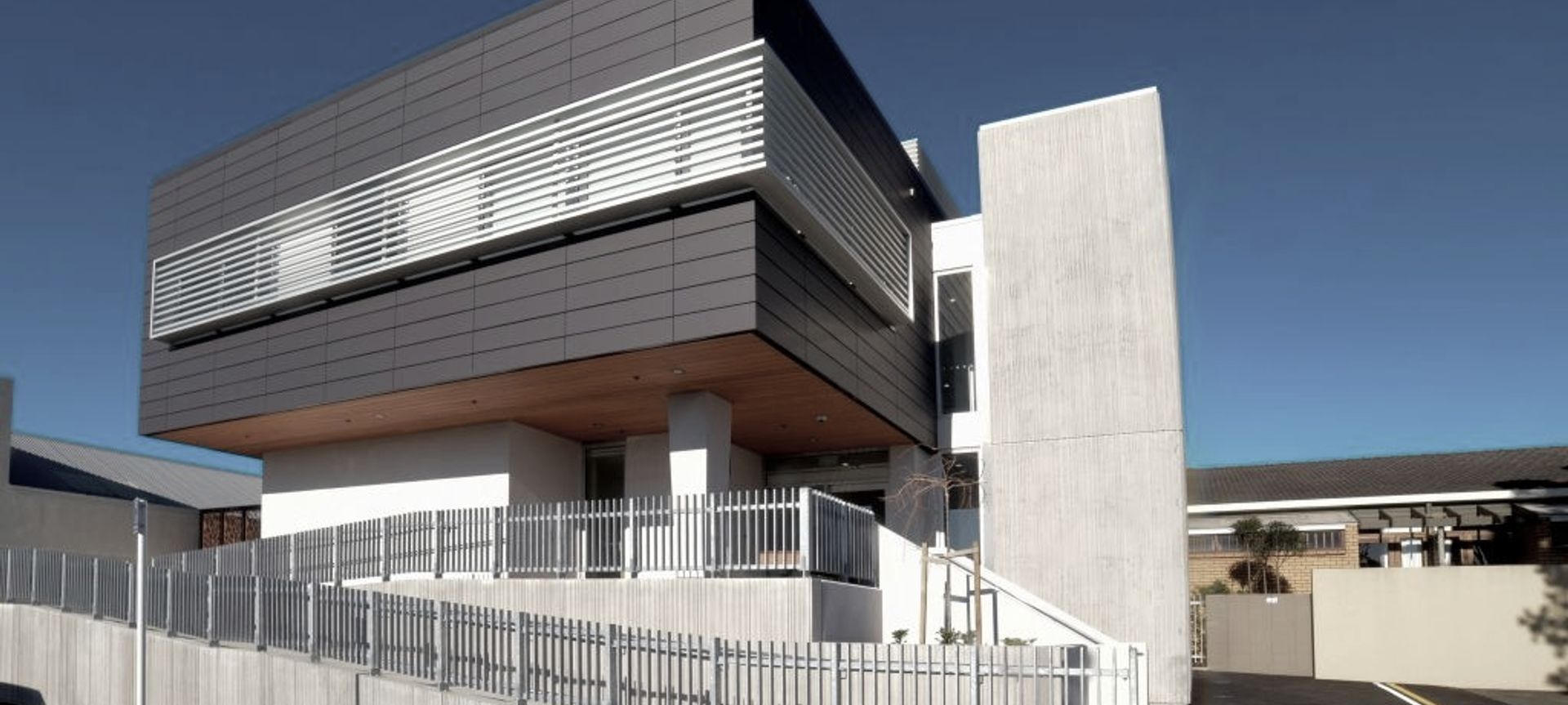 Southern Cross Hospital – Left Wing Extension banner