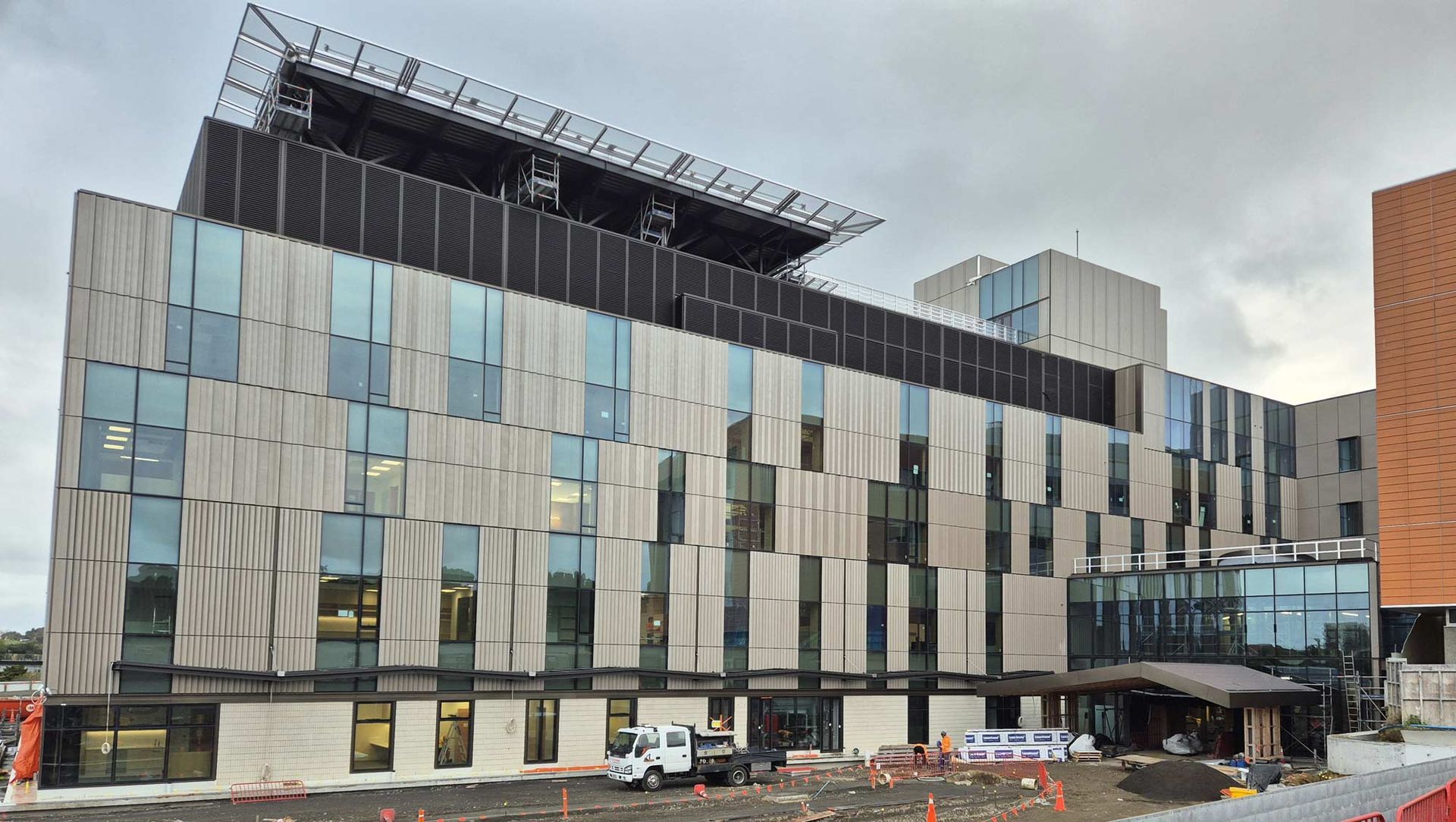 Taranaki Base Hospital New East Wing Building (NEWB) banner