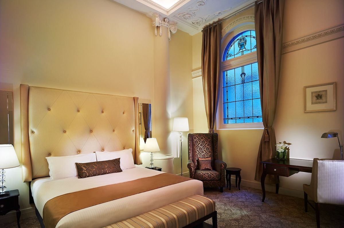 Flinders Street Hotel