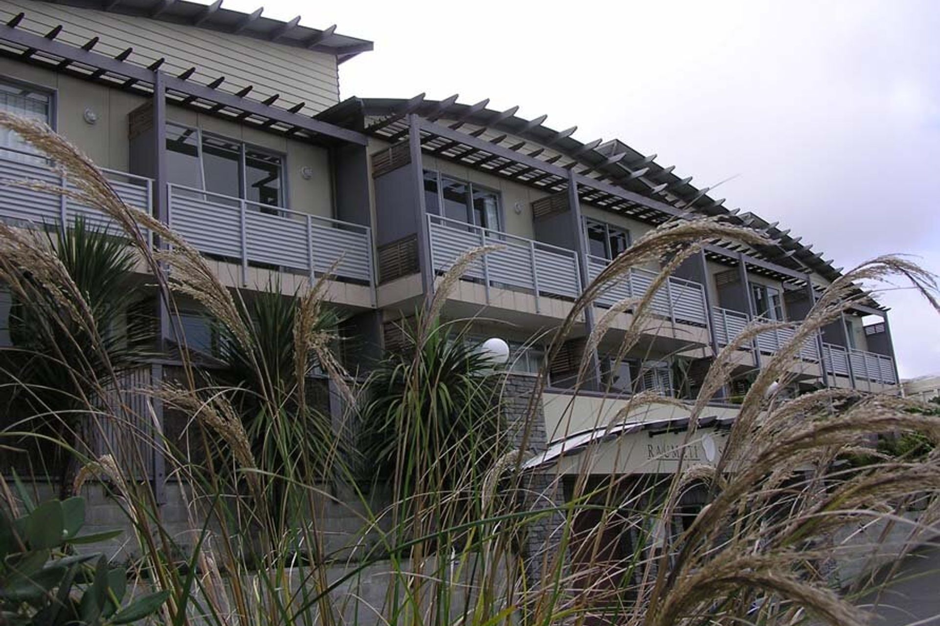 Raumati Sands Resort