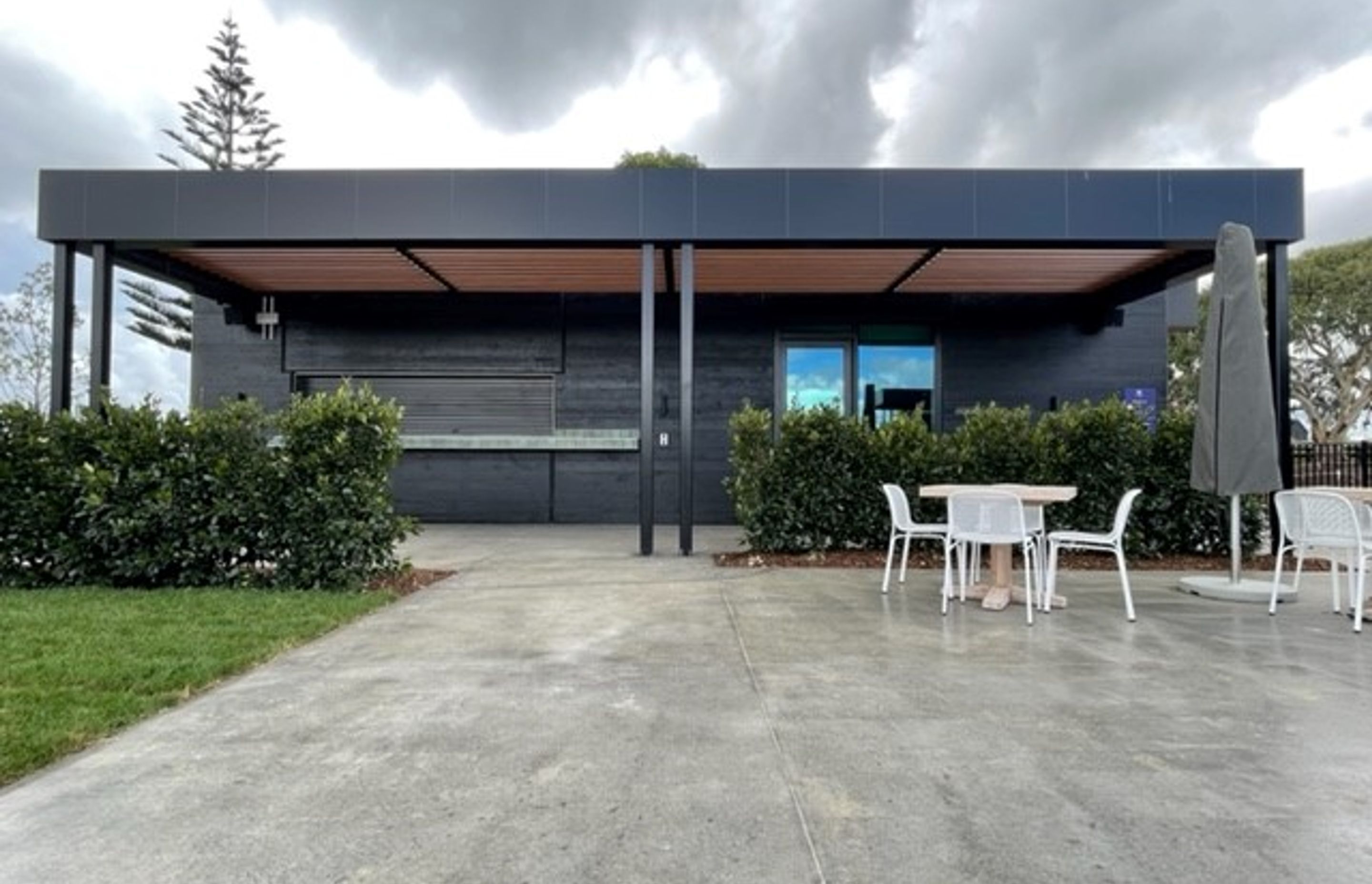 Watts & Hughes- DoubleTree by Hilton Karaka