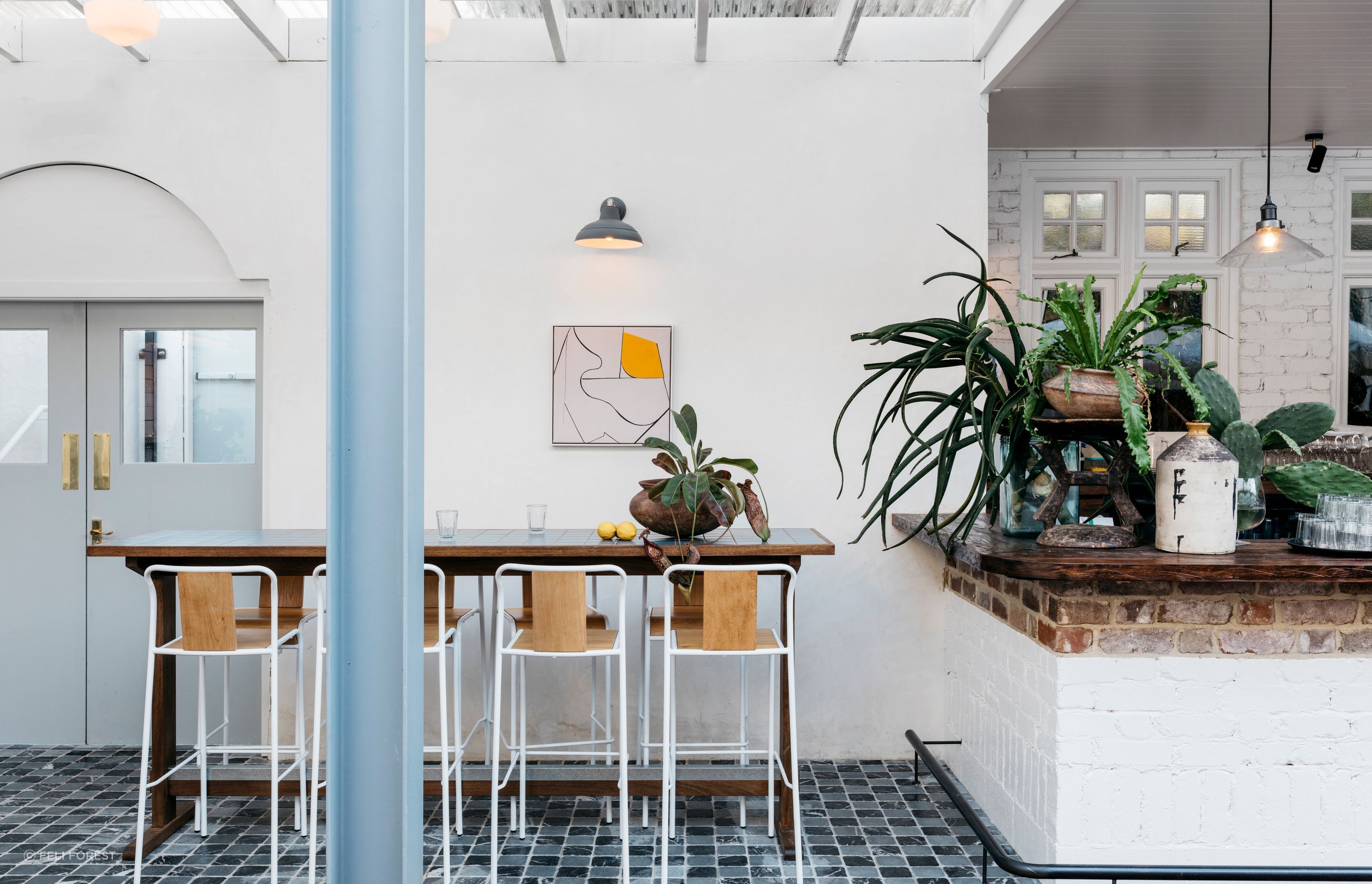 Mona Vale Hotel