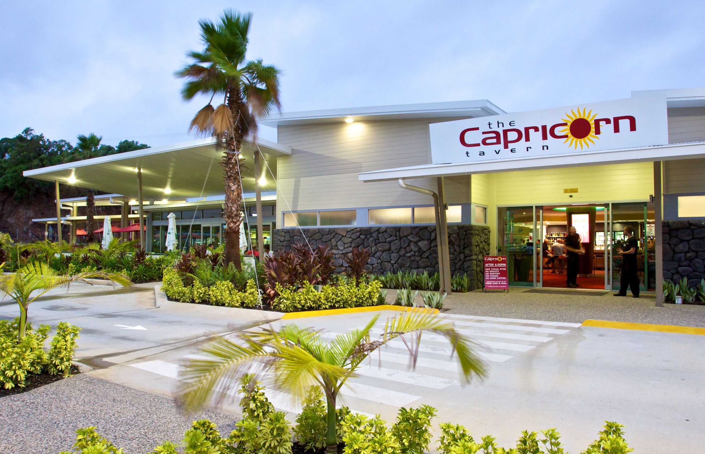 Capricorn Tavern and Motel