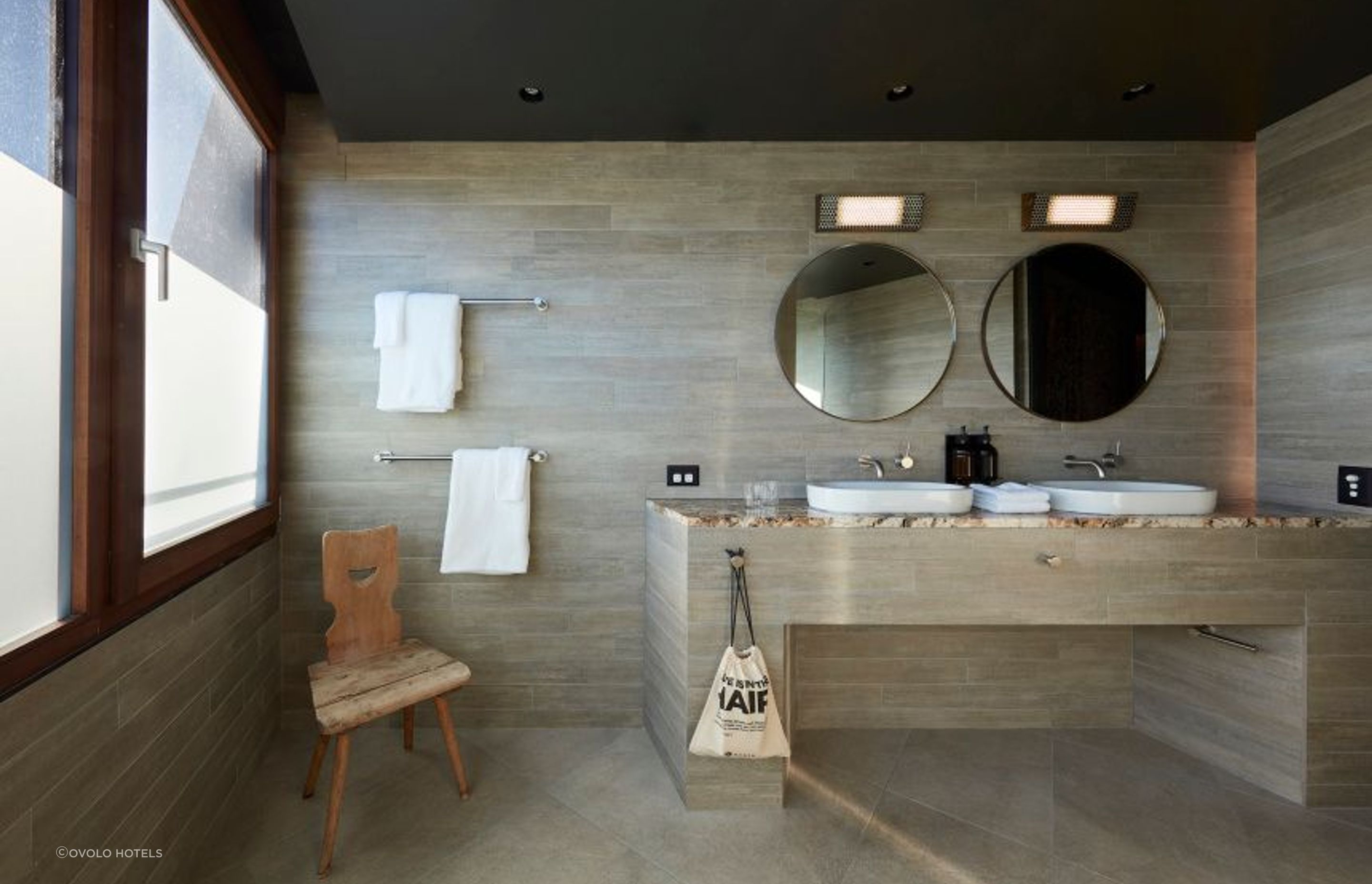 Ovolo Nishi, Canberra