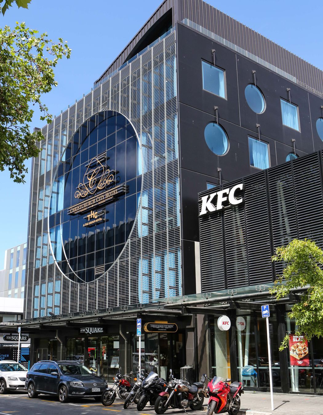 Chirstchurch City Hotel