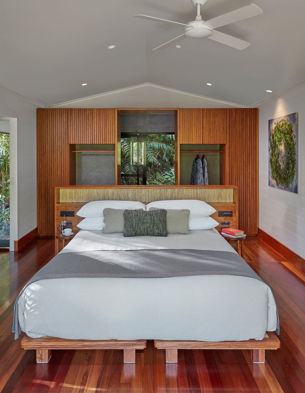 Photography: George Apostolidis