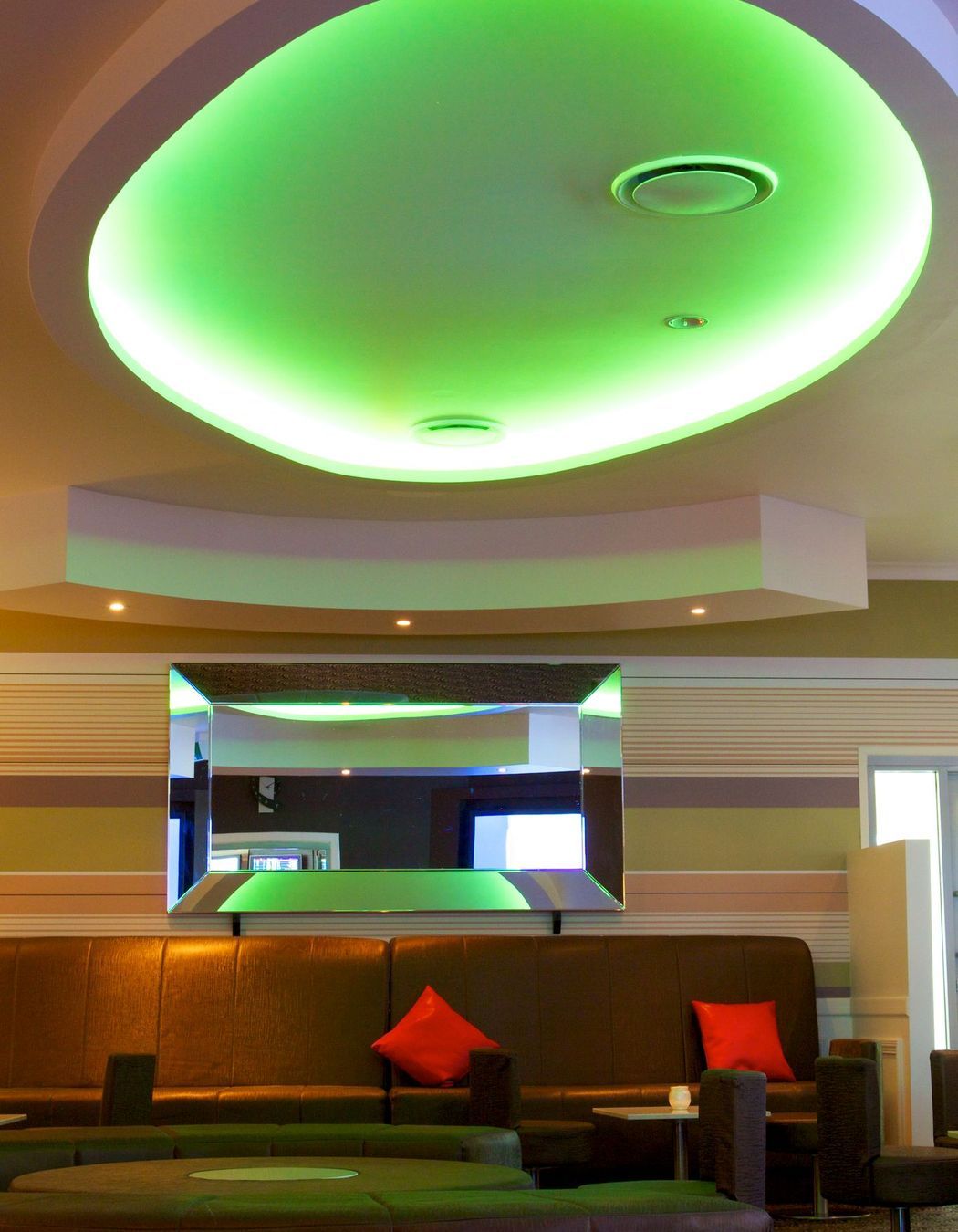 Capricorn Tavern and Motel