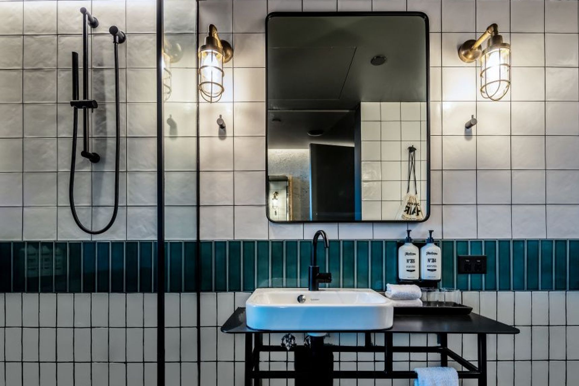 Ovolo Nishi, Canberra