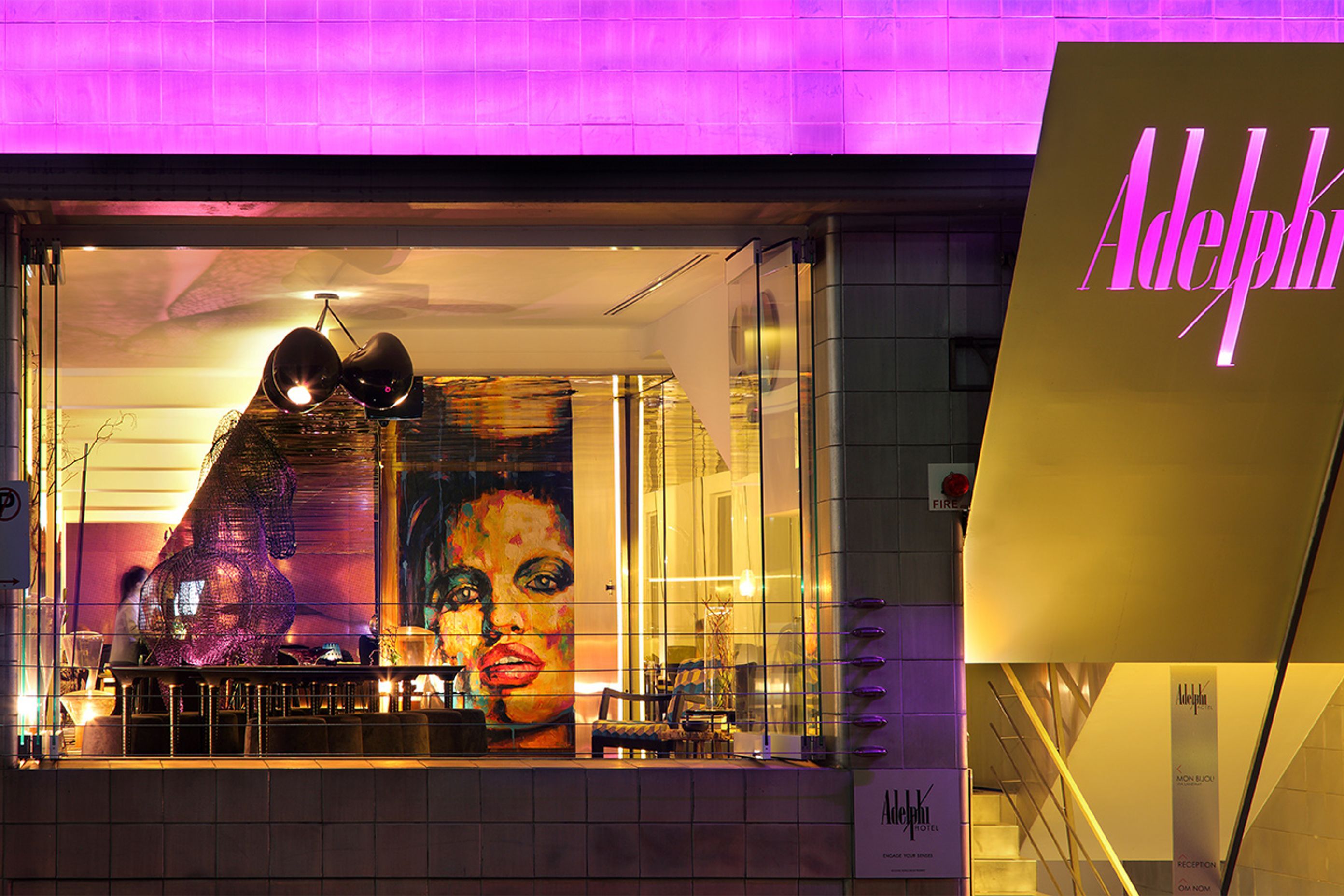 Adelphi Hotel