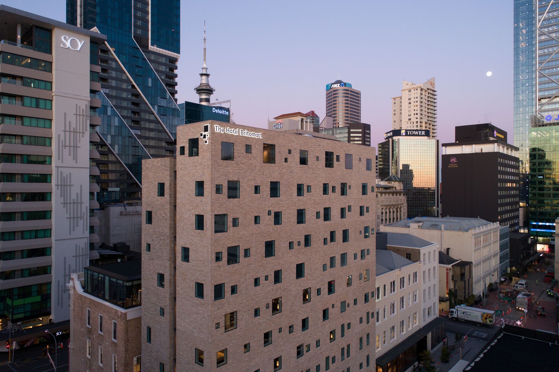 Brick Inlay's solid history in earthquake zones was a strong first tick for Cheshire Architects.