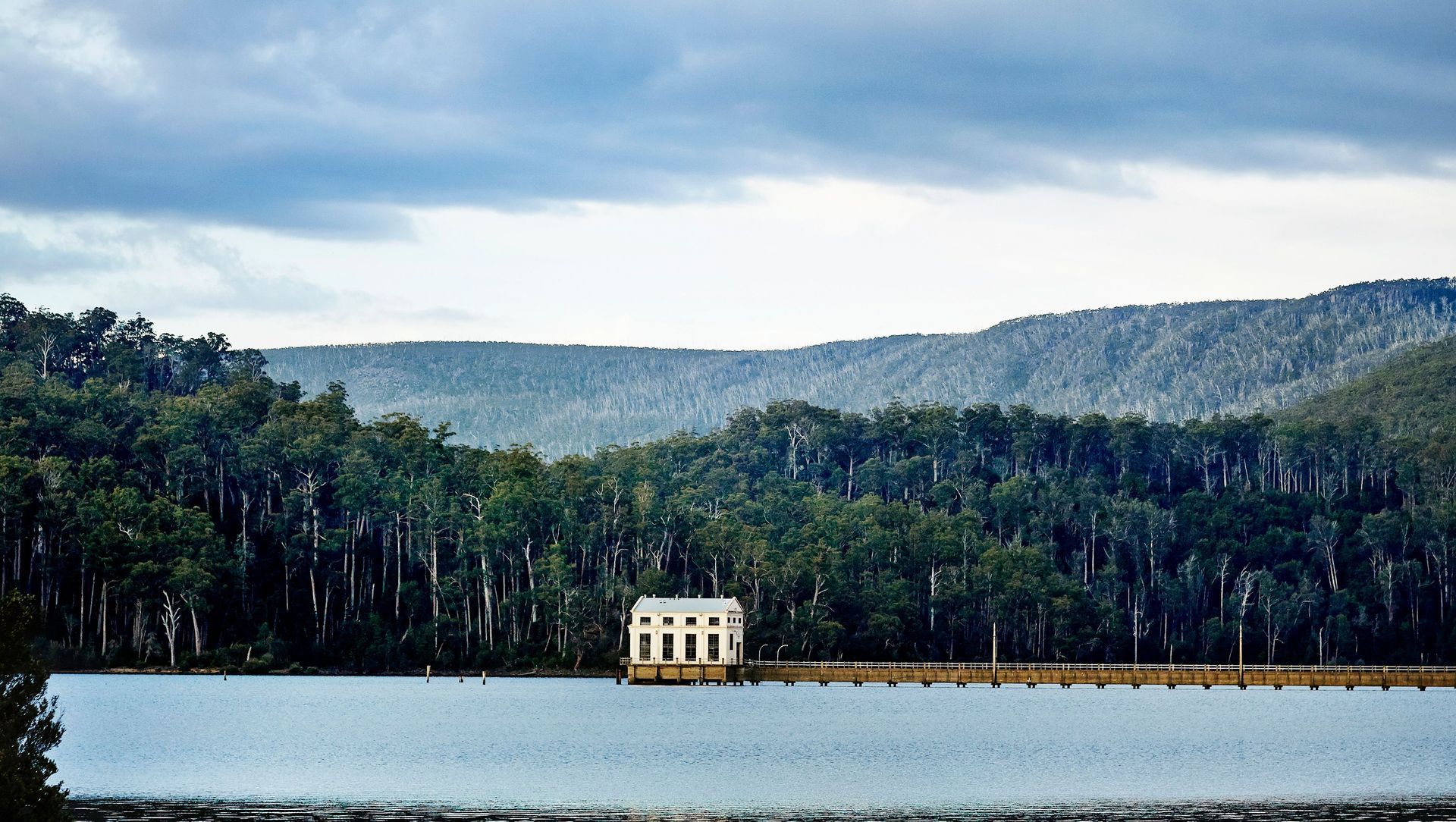 Pumphouse Point banner