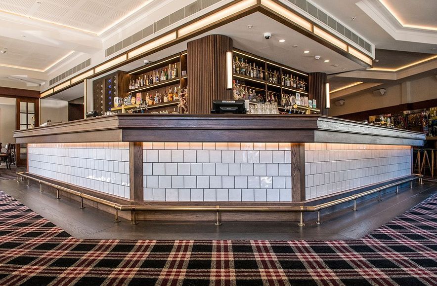 Robin Hood Hotel, Waverley