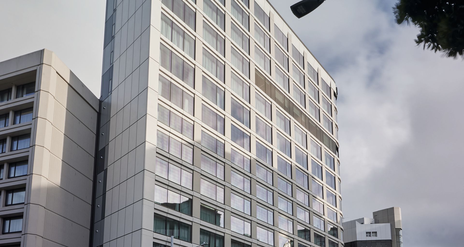 Cordis Hotel, Auckland banner