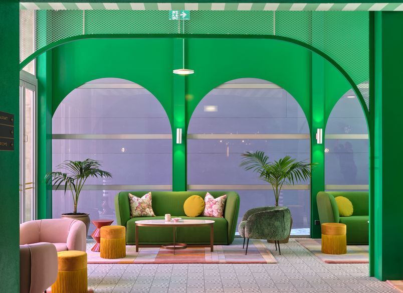 Naumi Studio Hotel