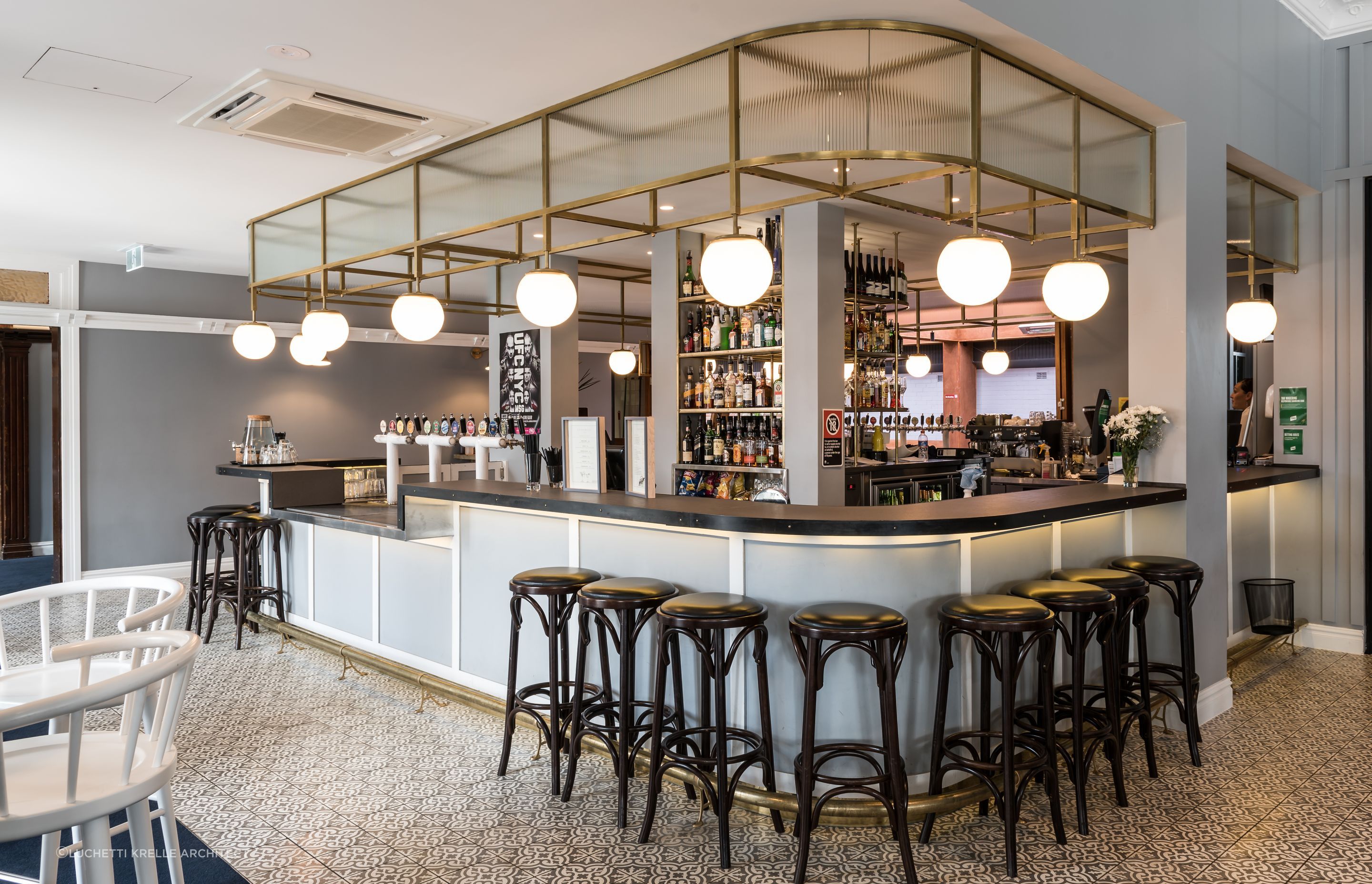 Crossways Hotel, Strathfield
