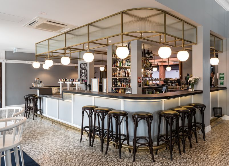 Crossways Hotel, Strathfield