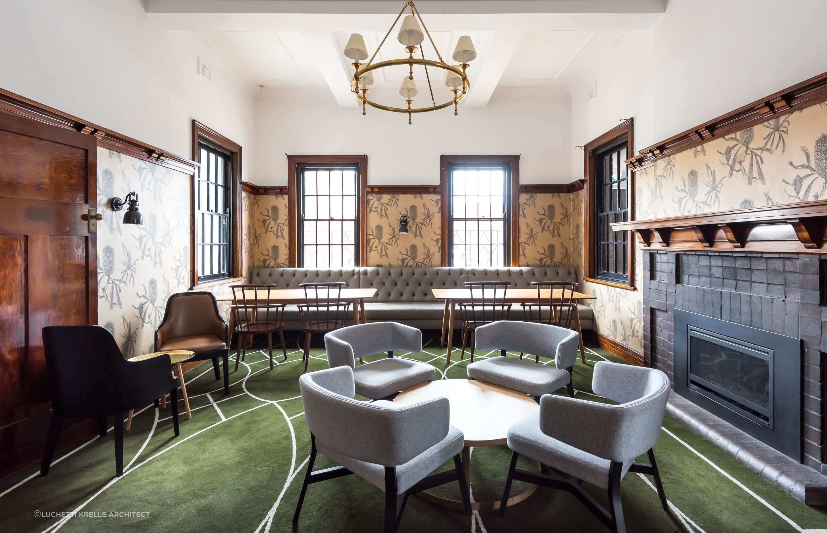Crossways Hotel, Strathfield