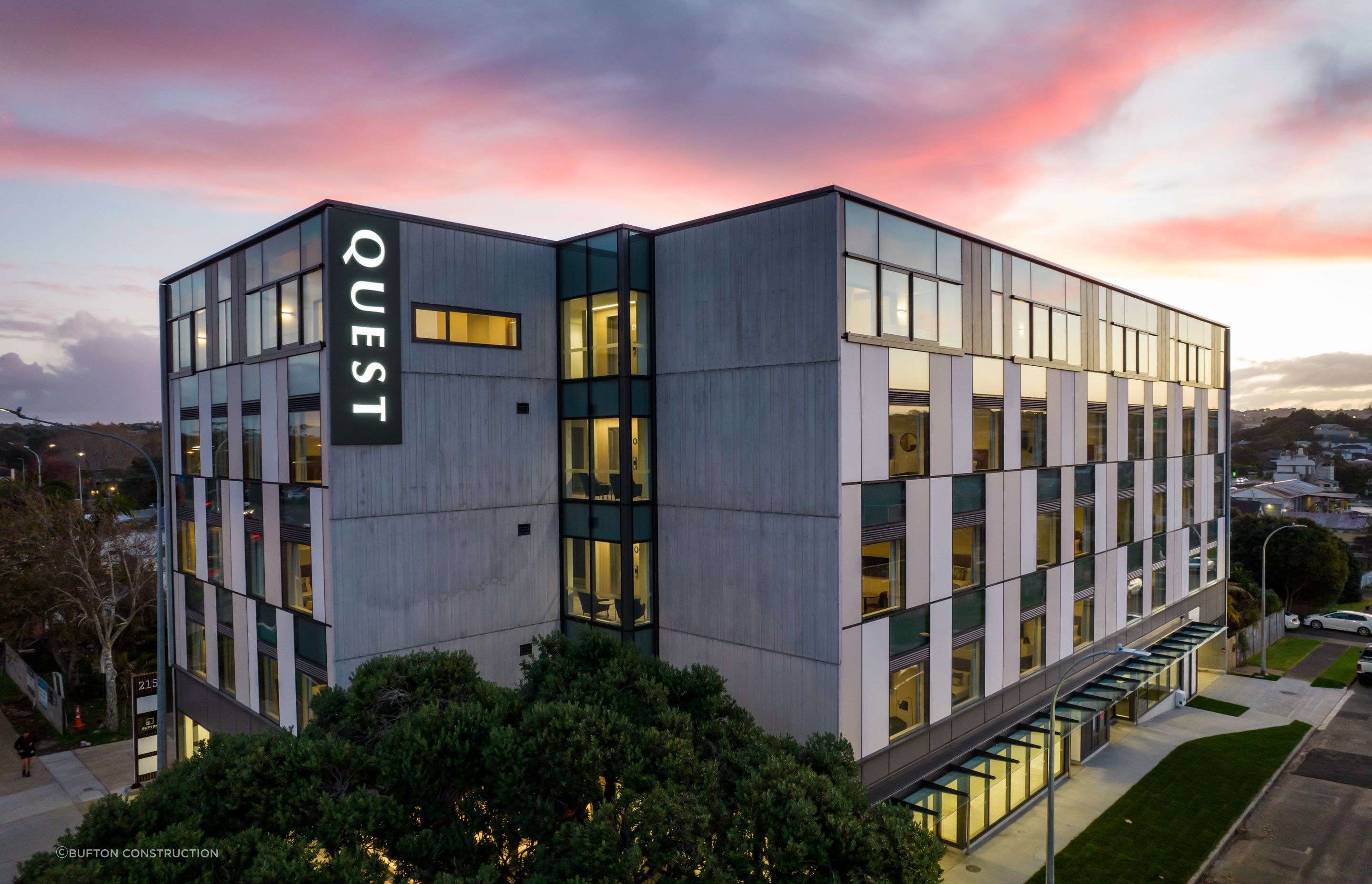 Quest Hotel, Takapuna