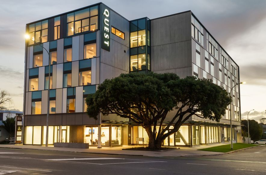 Quest Hotel, Takapuna