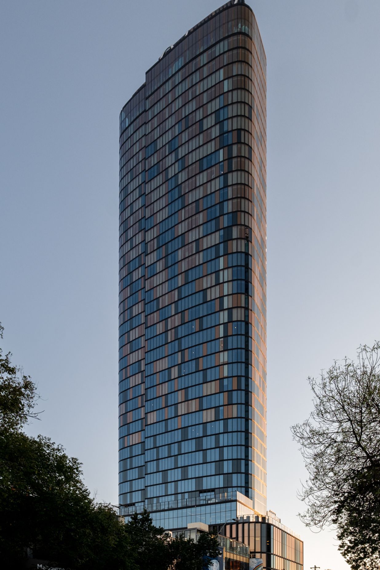 Oakwood Premier Hotel