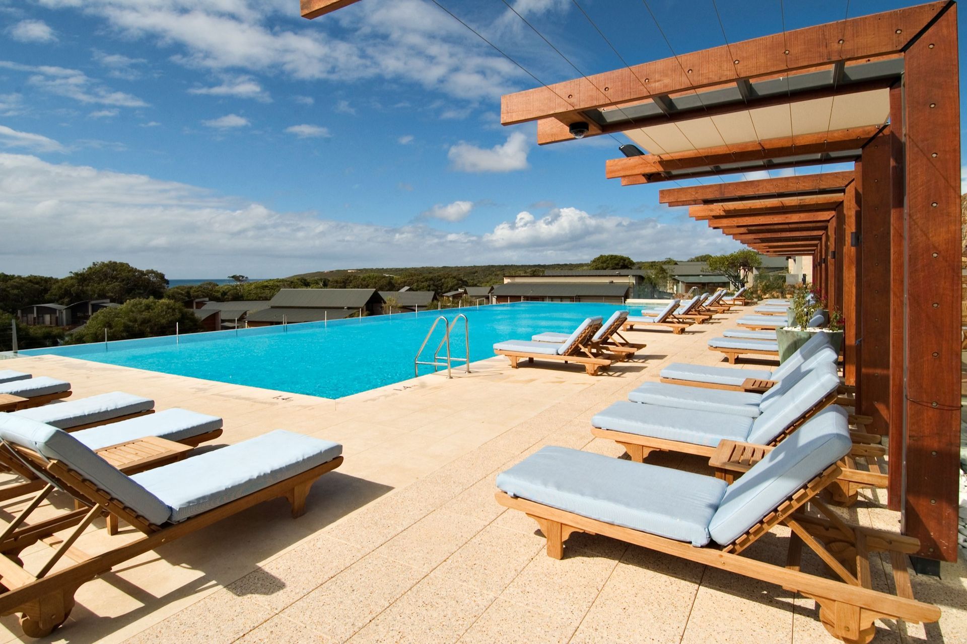 Pullman Bunker Bay Resort