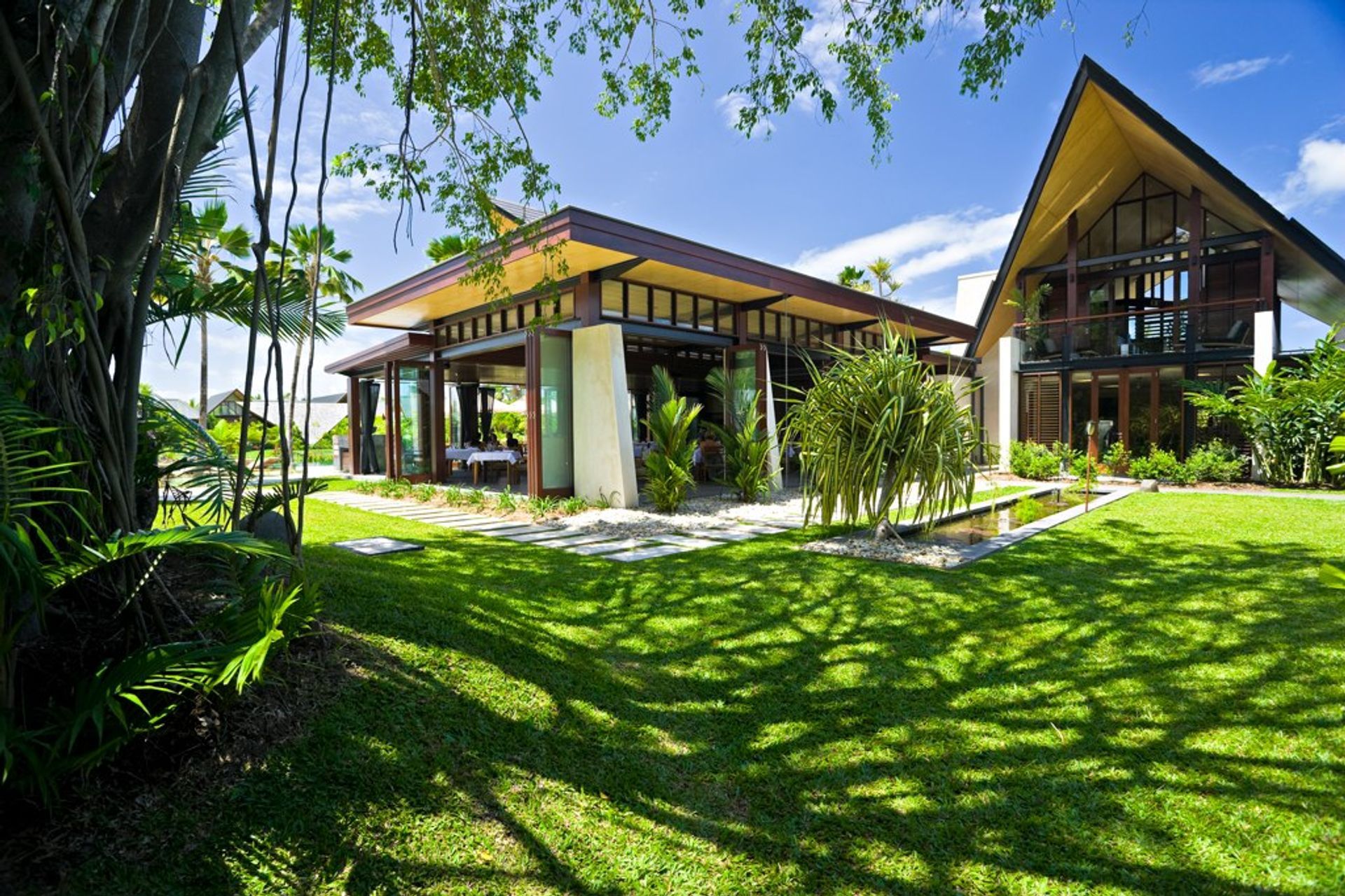 Niramaya Resort & Spa