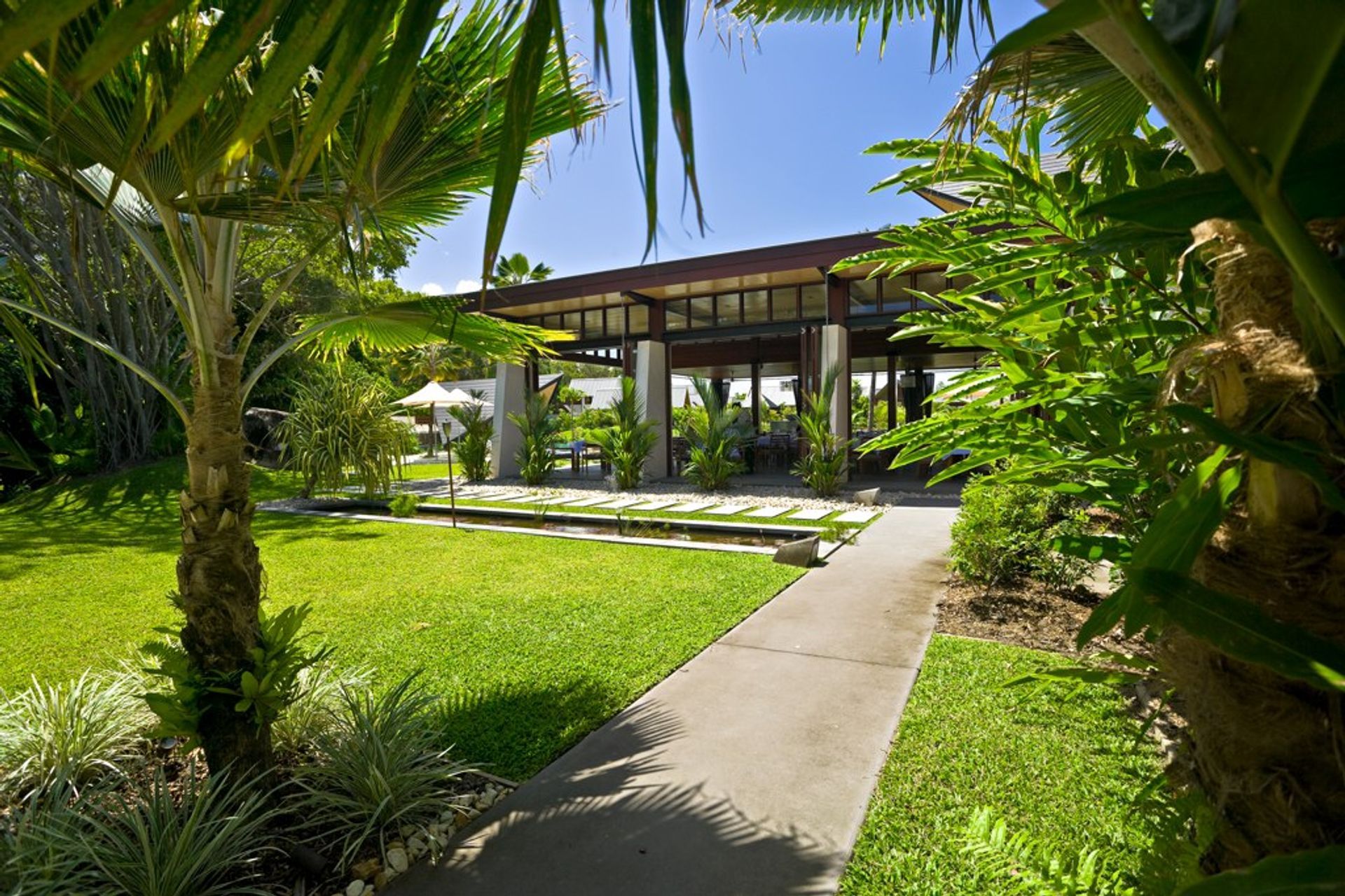 Niramaya Resort & Spa