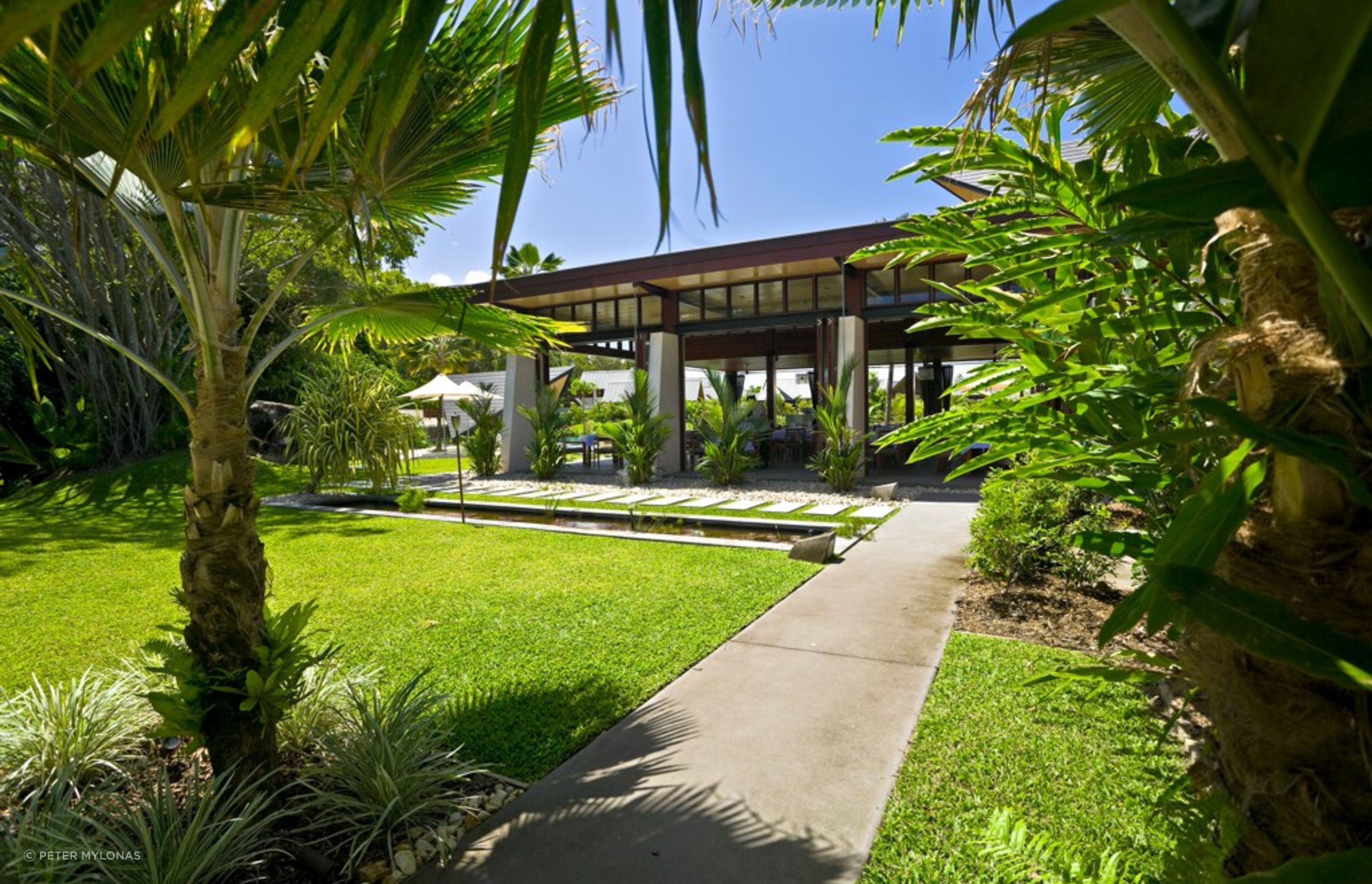 Niramaya Resort &amp; Spa