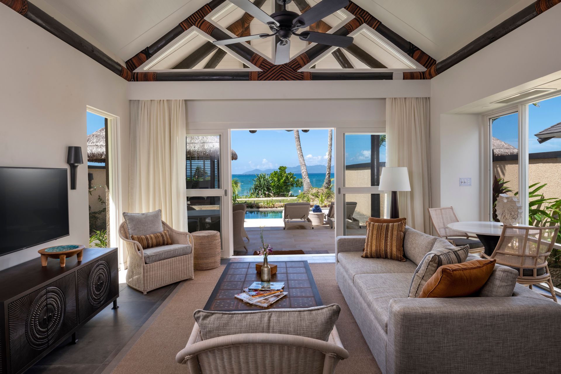 Nanuku Resort