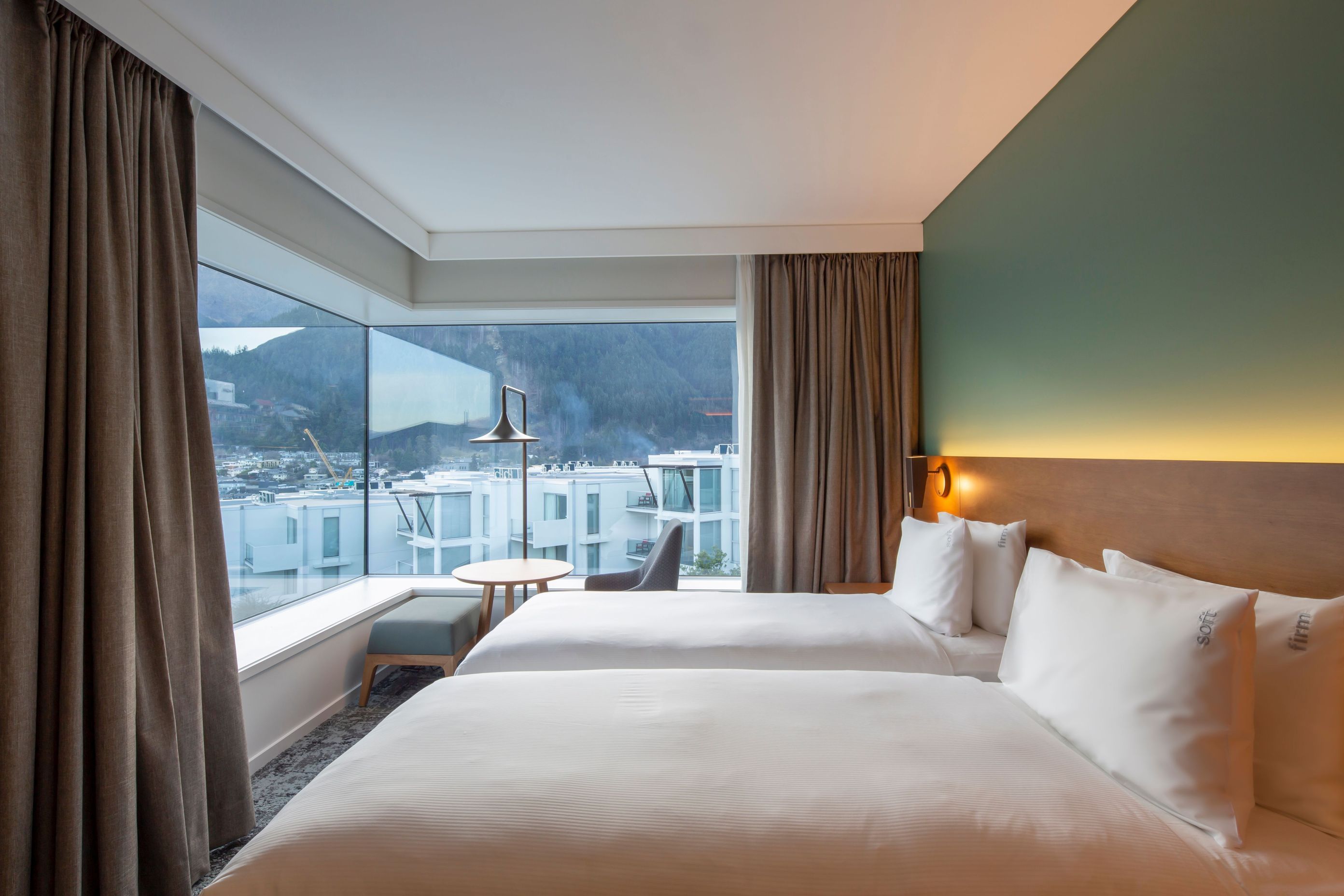 Holiday Inn Express | McAuliffe Stevens Architects