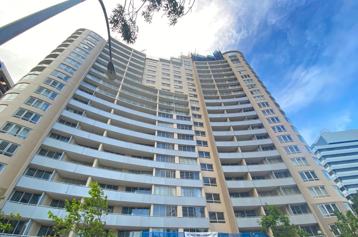 Chatswood Mantra Hotel