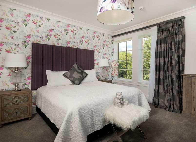 Henley Hotel