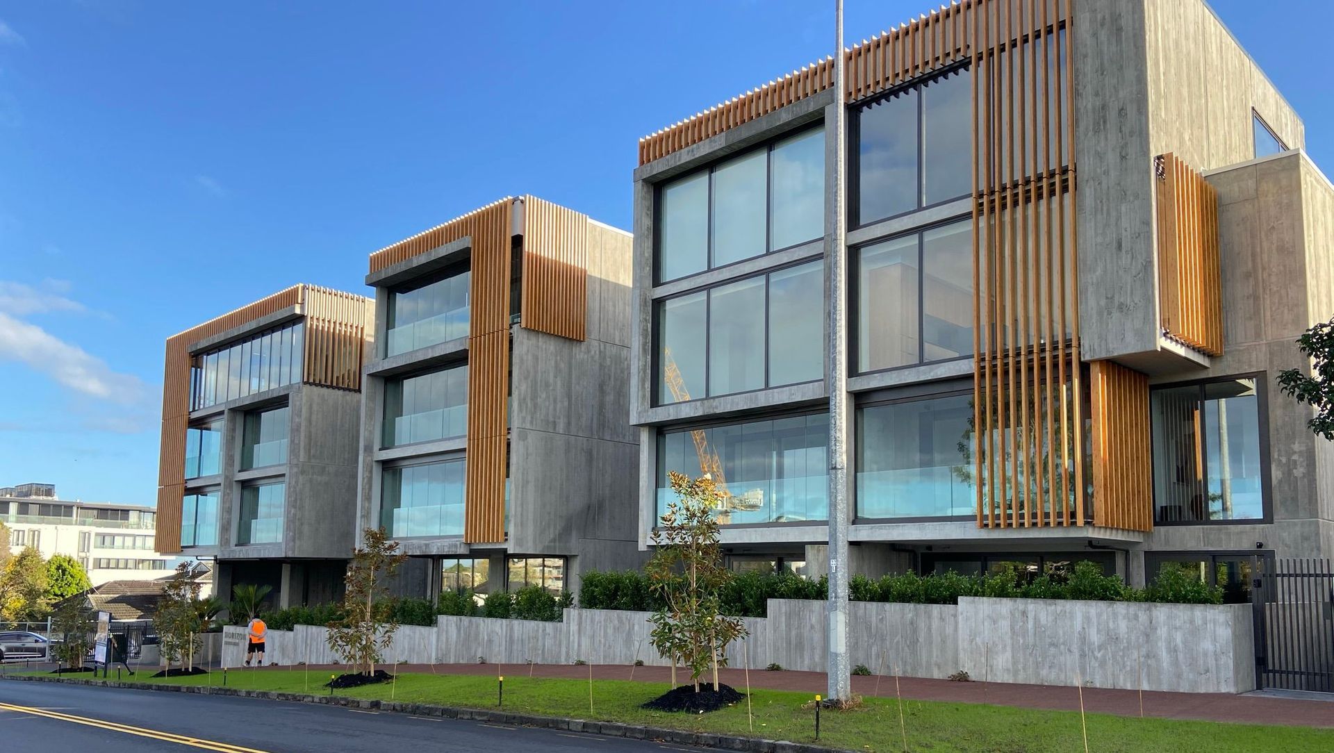 Horizon Apartments banner