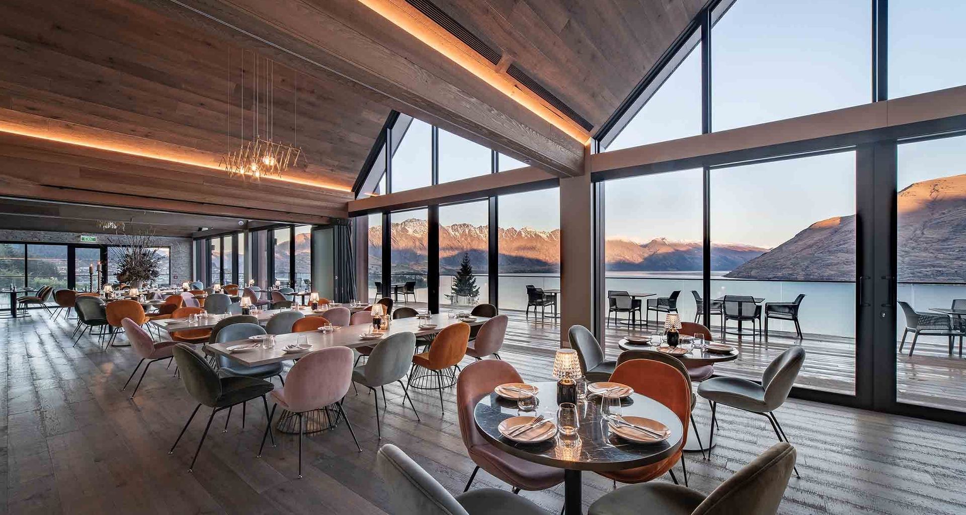 Kamana Lakehouse Hotel, Queenstown banner