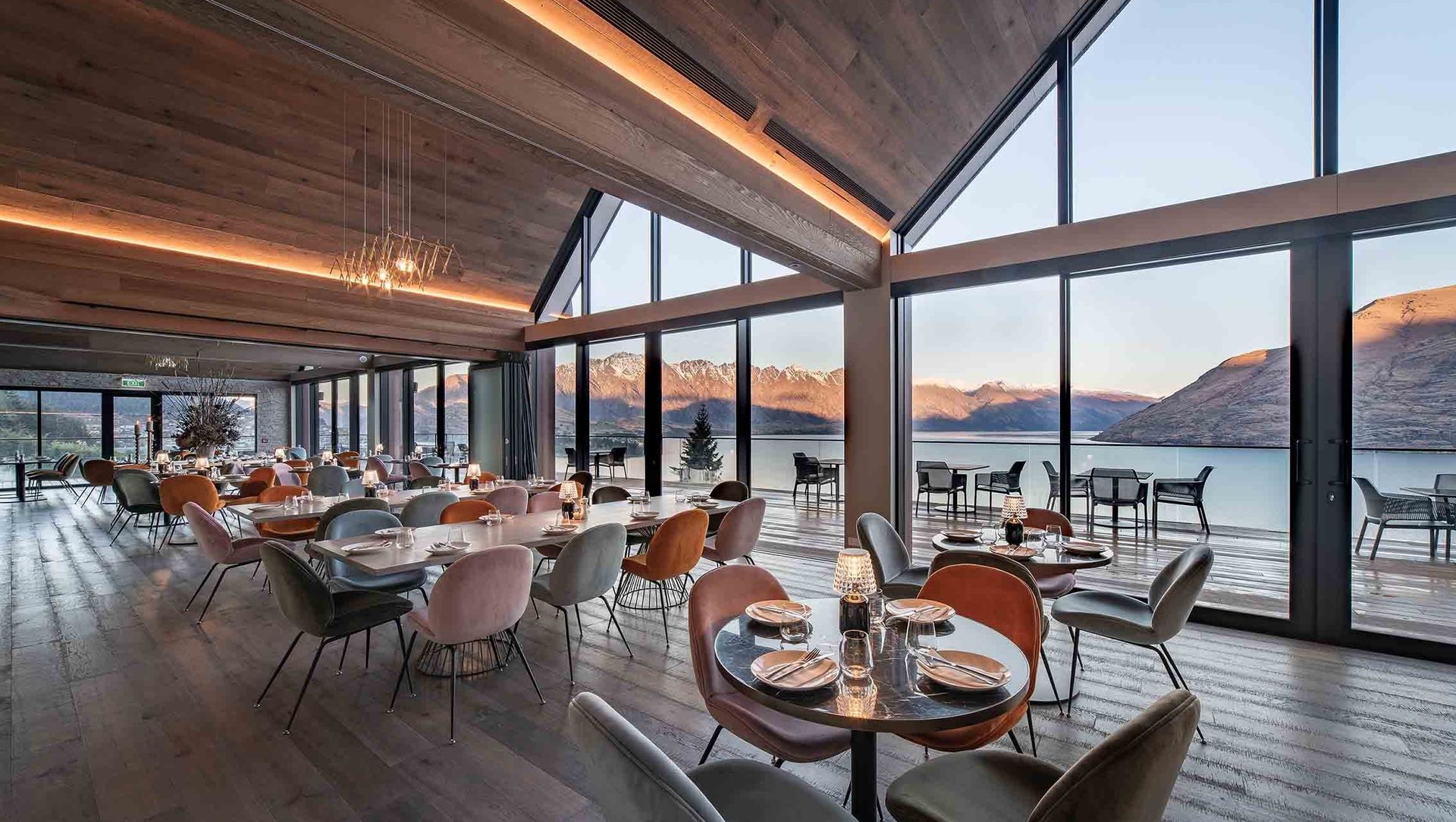 Kamana Lakehouse Hotel, Queenstown banner