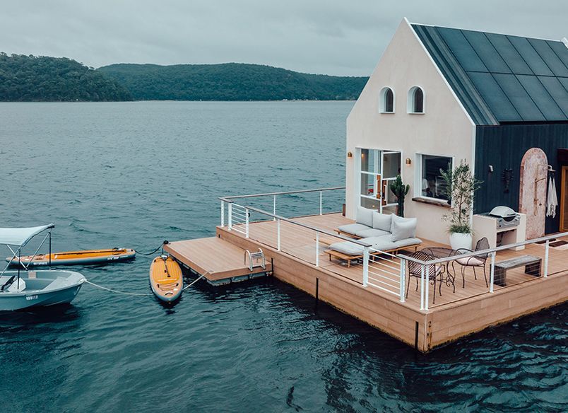 Luxury Floating Villa by Lilypad Palm Beach