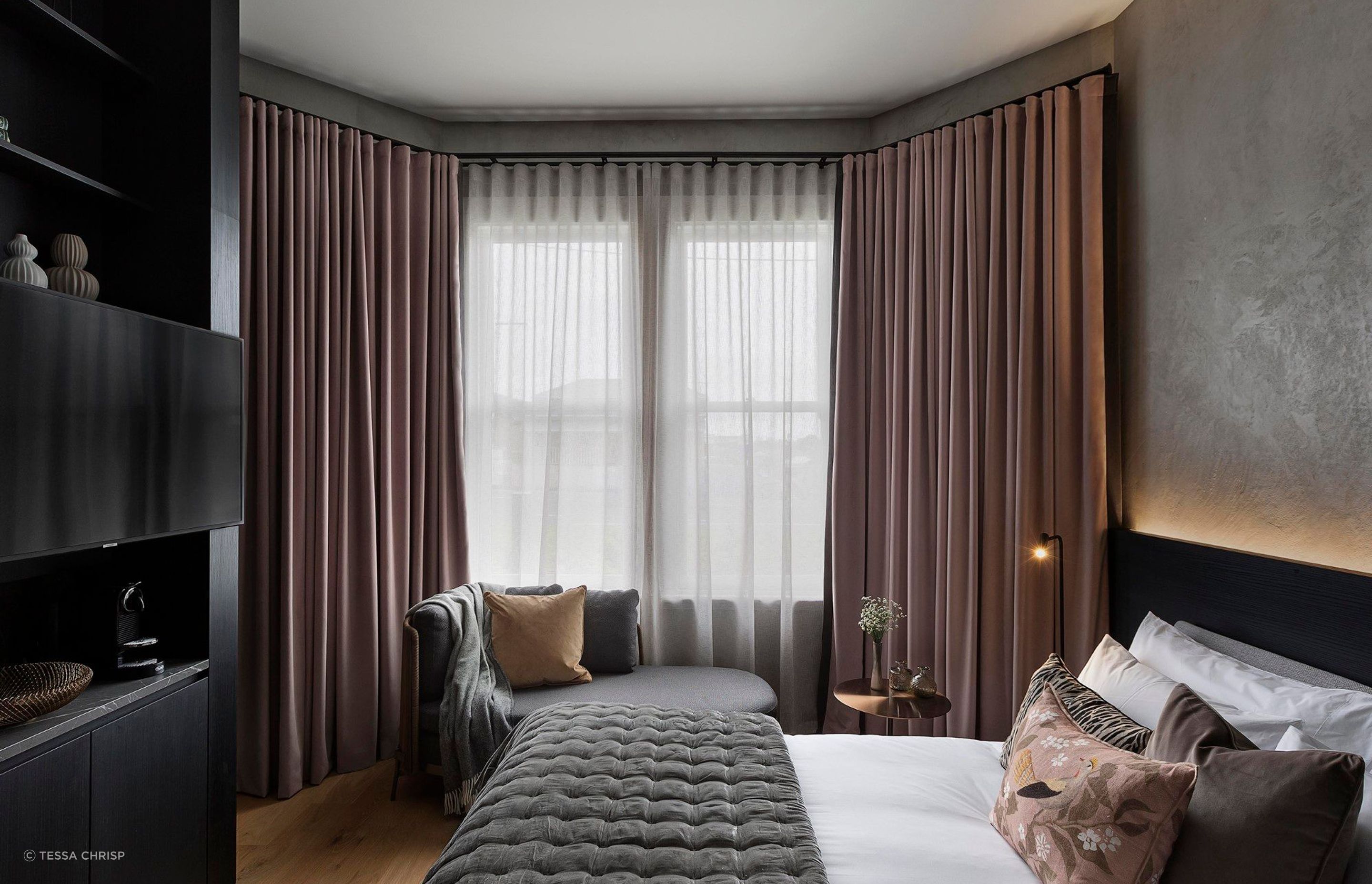 Each room is designed bespoke, and integrates a synergy of materials, rich hues and texture that is carried right throughout the hotel.