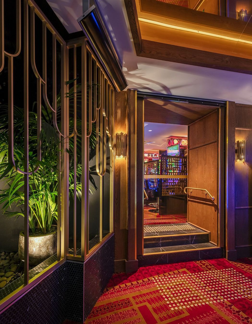 Colombian Hotel, Darlinghurst