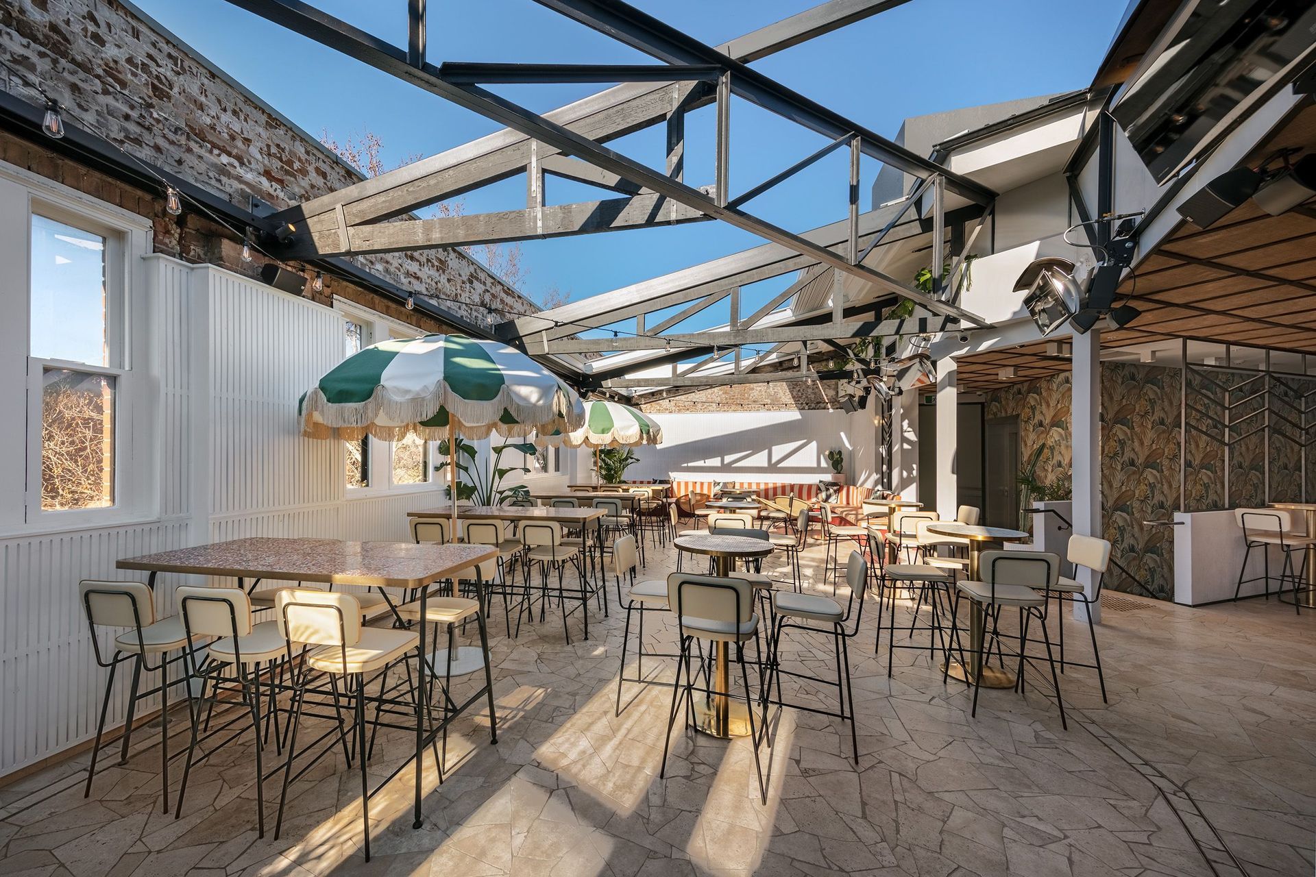 Colombian Hotel, Darlinghurst