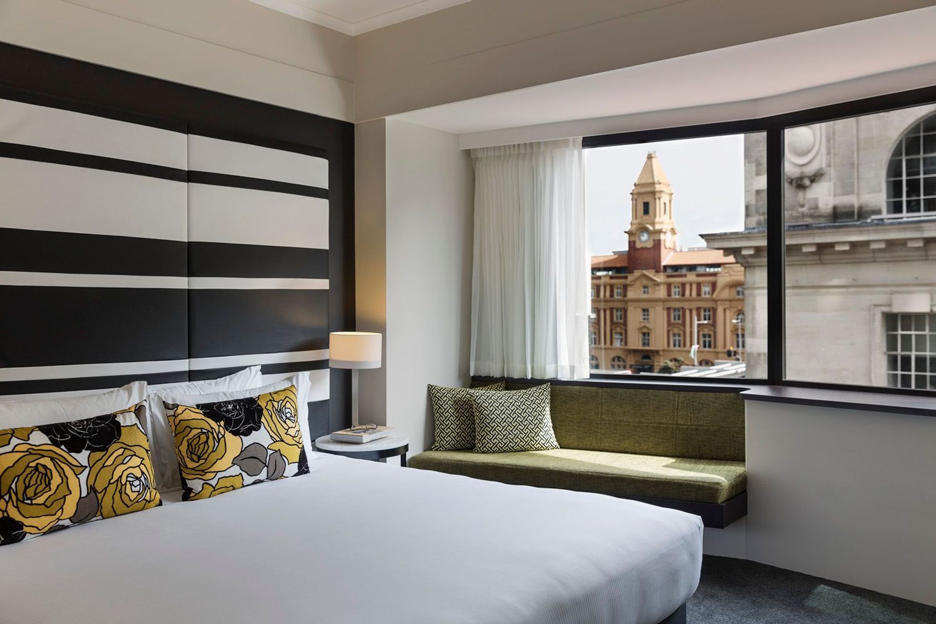 Grand Mercure, Auckland