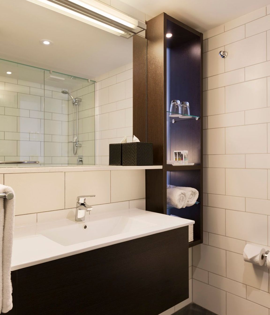 Grand Mercure, Auckland