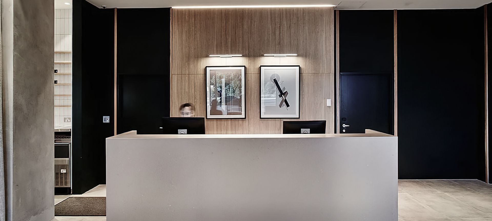 Mantra Hotel, Sydney Airport banner