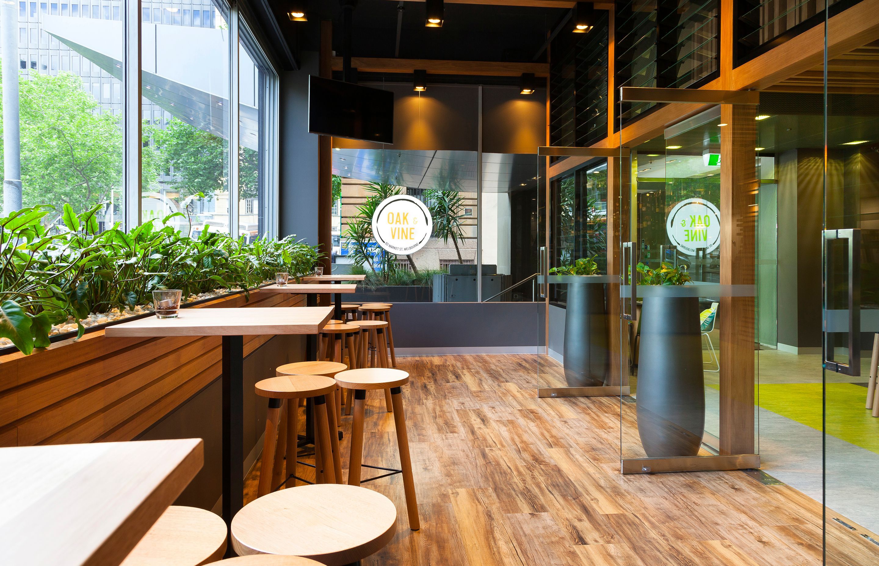 Oak and Vine Hotel