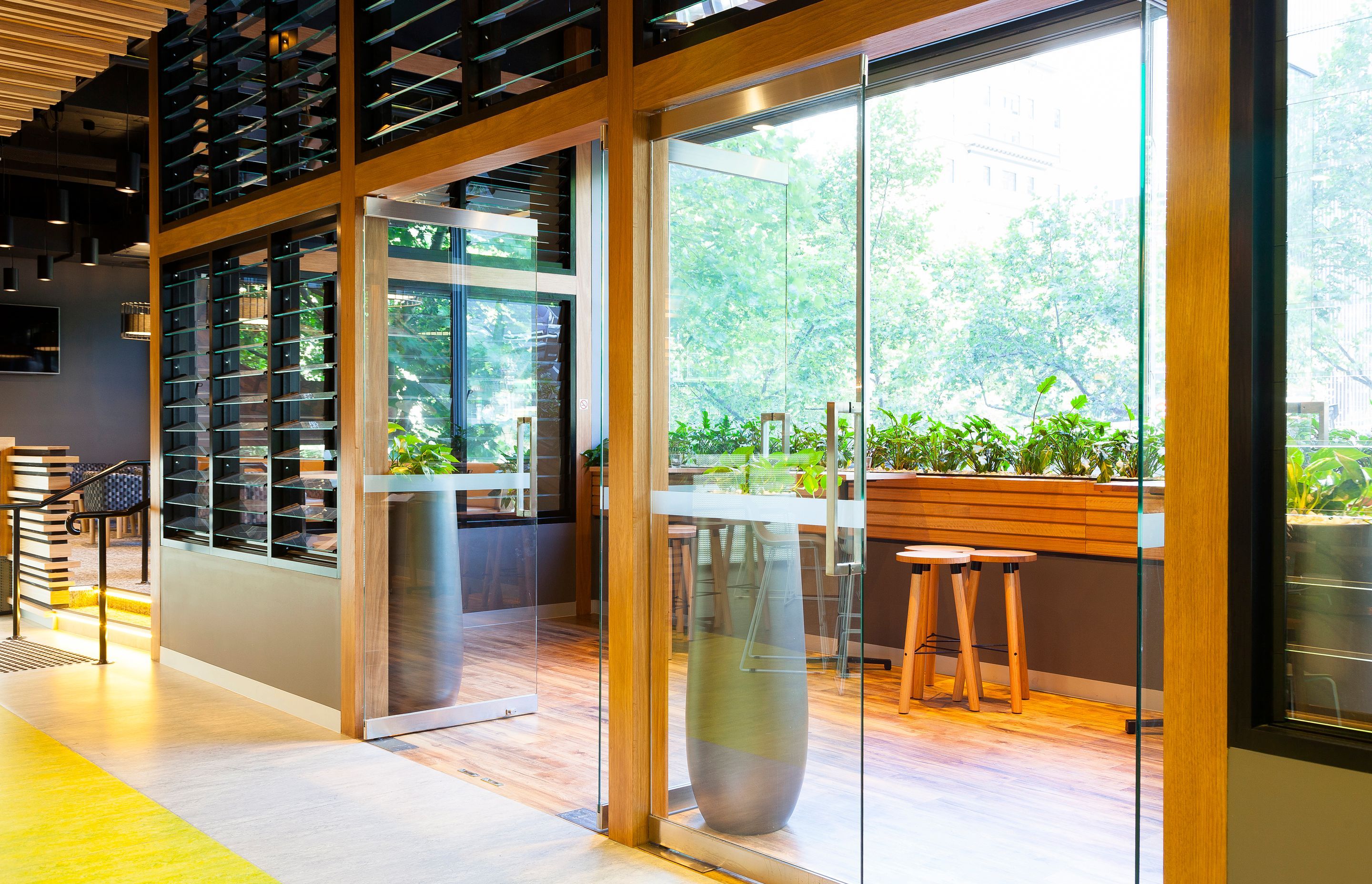 Oak and Vine Hotel