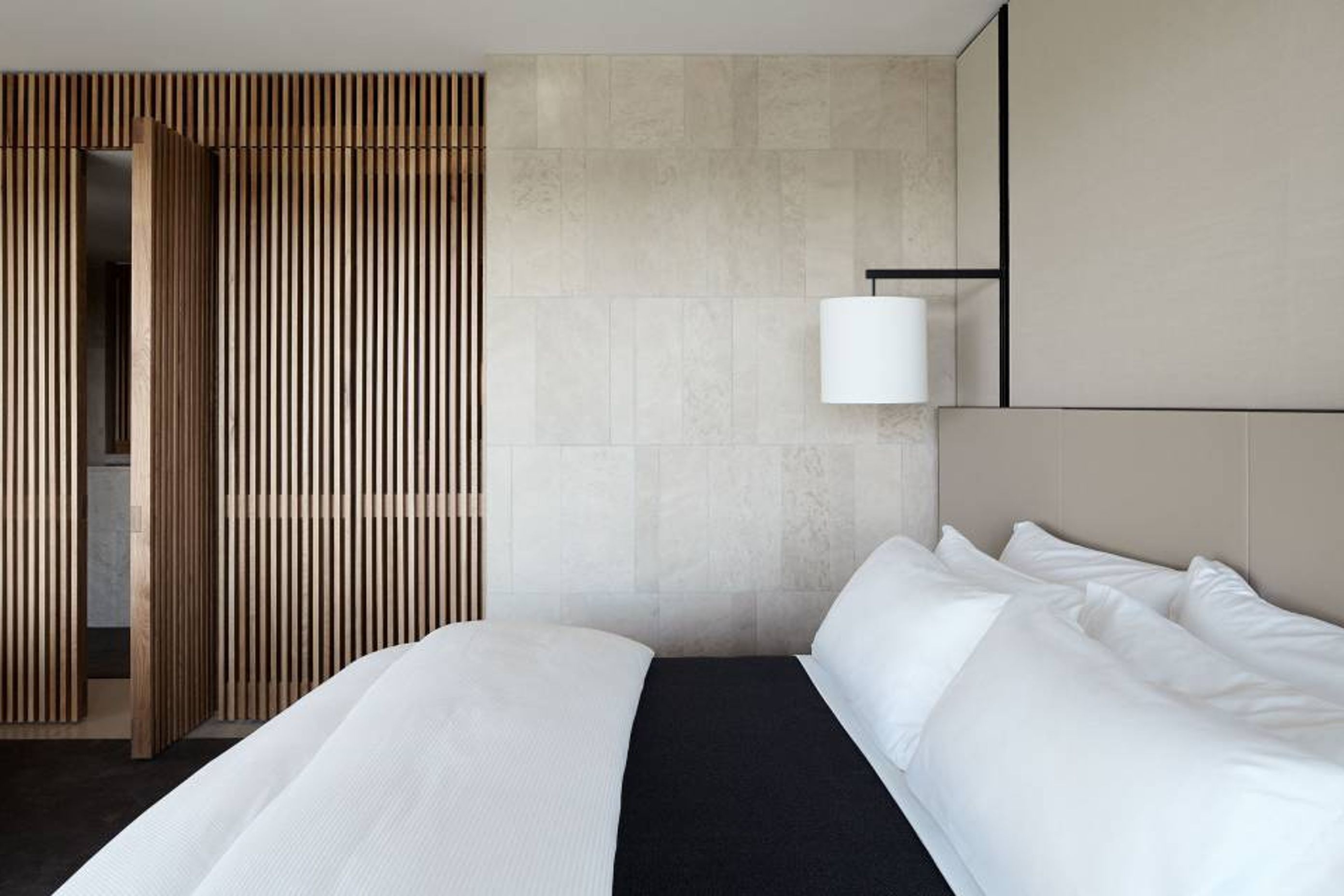 Hotel Realm